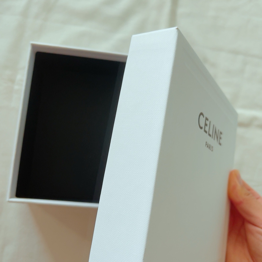 Authentic CELINE box - Picture 8 of 9